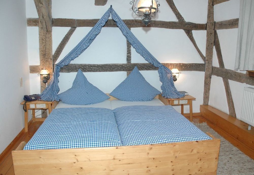Tauberzell Landhaus Zum Falken מראה חיצוני תמונה